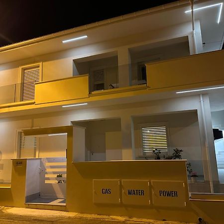 White B&B Pagliare Екстер'єр фото