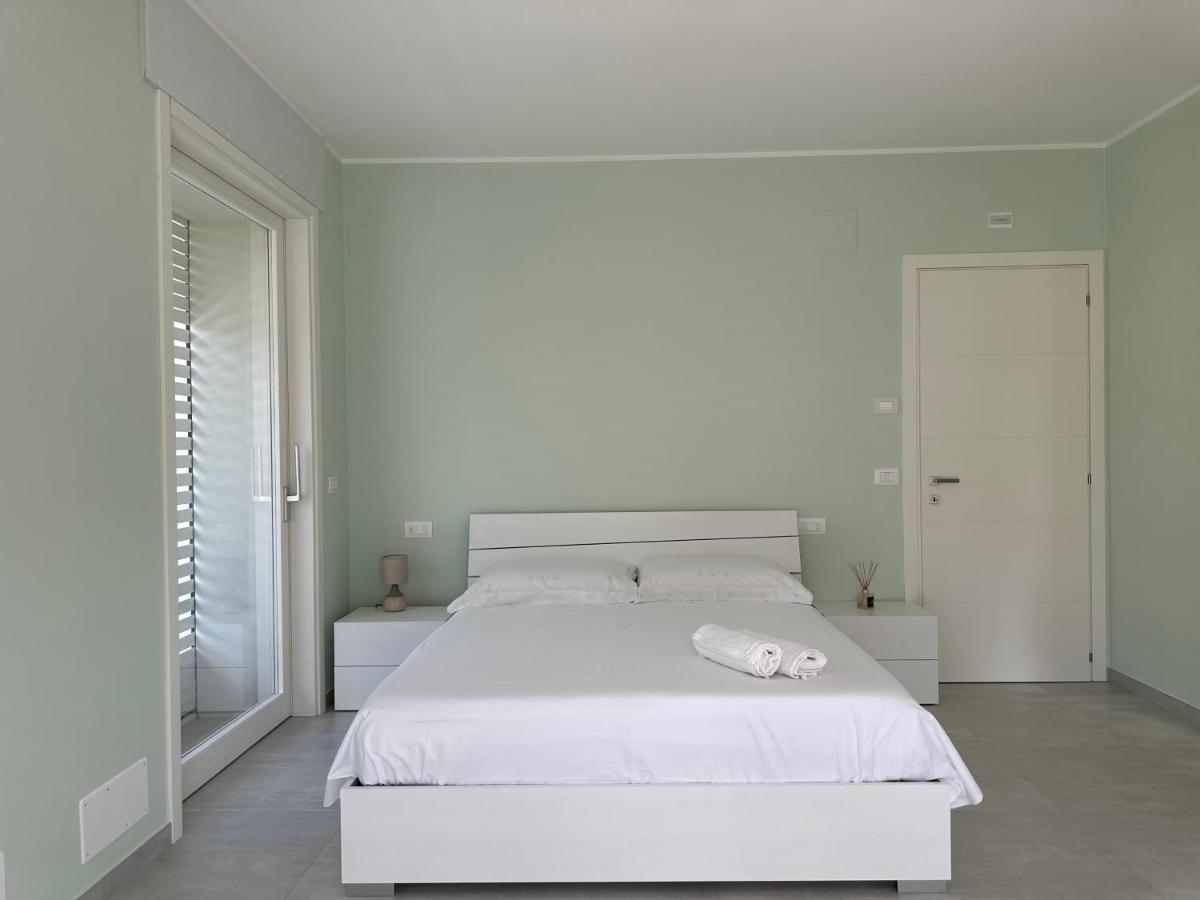 White B&B Pagliare Екстер'єр фото